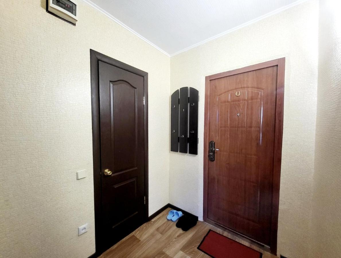 Quartira V Centri: Central Dragomanova Hospital Stay Dnipro Exterior photo